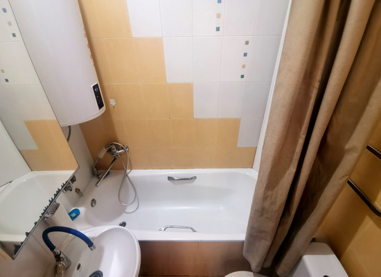 Продам двухкомнатную (2-комн.) квартиру, Станиславского ул, 18, Ростов-на-Дону г