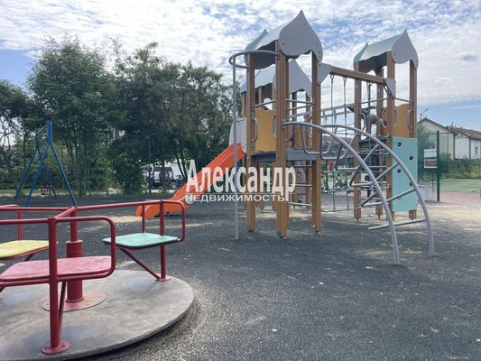 Продам таунхаус, Озерная ул, 1, Токкари д, 10 км от города