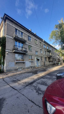 Продам комнату в 2-комн. квартире, Лазо ул, 16, Санкт-Петербург г