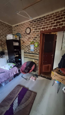 Продам комнату в 2-комн. квартире, Лазо ул, 16, Санкт-Петербург г