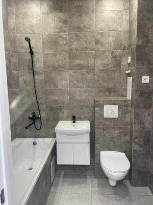 Продам однокомнатную (1-комн.) квартиру, Воронежская ул, 47/10, Краснодар г