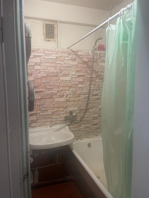 Продам двухкомнатную (2-комн.) квартиру, Партизана Германа ул, 18ак3, Санкт-Петербург г