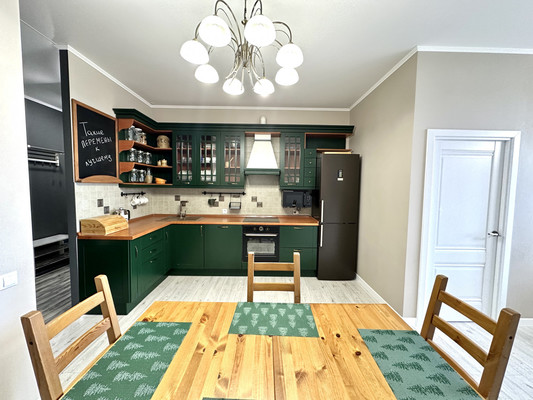 Продам двухкомнатную (2-комн.) квартиру, Гагарина ул, 35, Ханты-Мансийск г