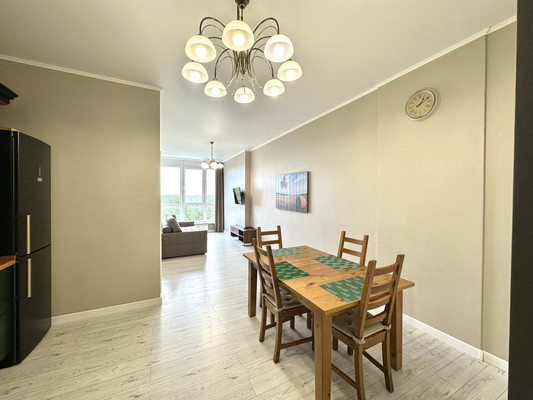 Продам двухкомнатную (2-комн.) квартиру, Гагарина ул, 35, Ханты-Мансийск г