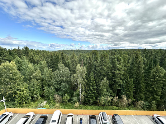 Продам двухкомнатную (2-комн.) квартиру, Гагарина ул, 35, Ханты-Мансийск г