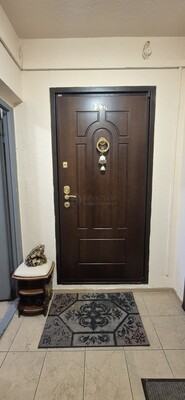 Продам трехкомнатную (3-комн.) квартиру, Производственная ул, 2к1, Москва г