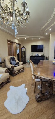 Продам трехкомнатную (3-комн.) квартиру, Производственная ул, 2к1, Москва г