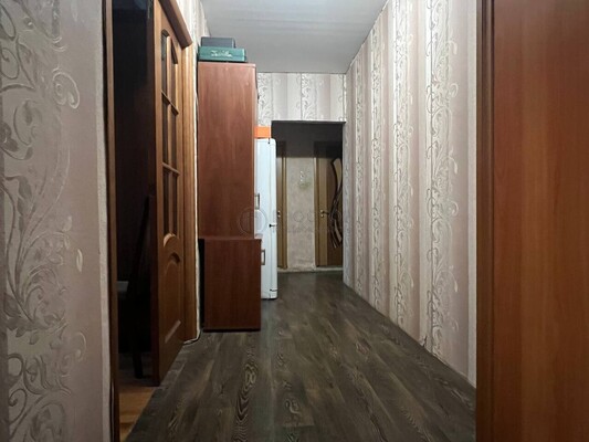 Продам трехкомнатную (3-комн.) квартиру, Донецкая ул, 18к1, Москва г