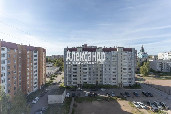 Продам многокомнатную квартиру, Большая Каменная ул, 3, Выборг г