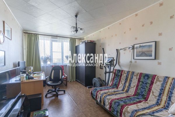 Продам многокомнатную квартиру, Большая Каменная ул, 3, Выборг г