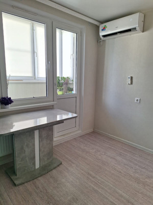 Продам однокомнатную (1-комн.) квартиру, им. Валерия Гассия ул, 21, Краснодар г