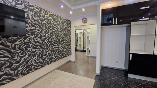 Продам двухкомнатную (2-комн.) квартиру, им Владимира Махалина мкр, 27, Дмитров г