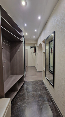 Продам двухкомнатную (2-комн.) квартиру, им Владимира Махалина мкр, 27, Дмитров г