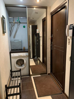 Продам двухкомнатную (2-комн.) квартиру, Совхозная ул, 16, Москва г