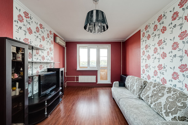 Продам двухкомнатную (2-комн.) квартиру, Батайский проезд, 3, Москва г