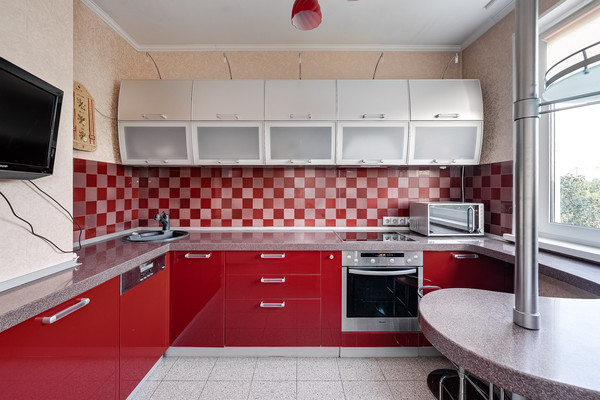 Продам двухкомнатную (2-комн.) квартиру, Батайский проезд, 3, Москва г