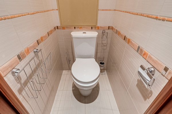 Продам двухкомнатную (2-комн.) квартиру, Батайский проезд, 3, Москва г