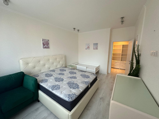 Продам двухкомнатную (2-комн.) квартиру, Троицкая (Новое Павлино мкр.) ул, 3, Балашиха г