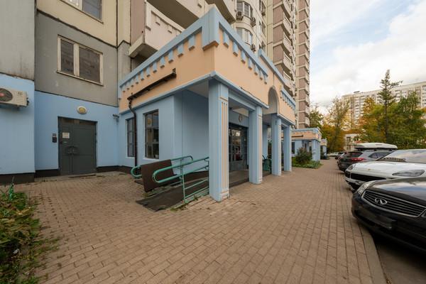Продам двухкомнатную (2-комн.) квартиру, Кастанаевская ул, 45к2, Москва г