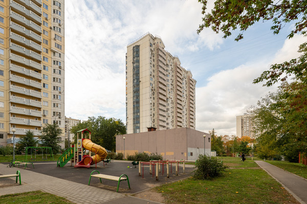Продам двухкомнатную (2-комн.) квартиру, Кастанаевская ул, 45к2, Москва г
