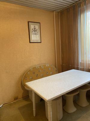 Продам двухкомнатную (2-комн.) квартиру, Маршала Федоренко ул, 10к2, Москва г