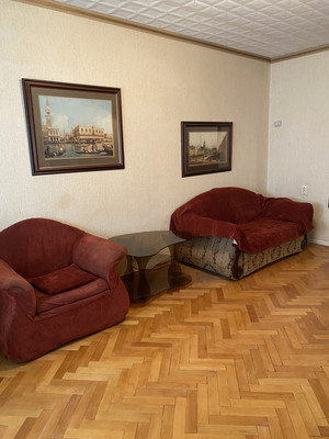 Продам двухкомнатную (2-комн.) квартиру, Маршала Федоренко ул, 10к2, Москва г