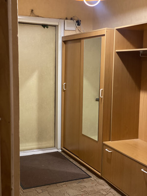 Продам двухкомнатную (2-комн.) квартиру, Маршала Федоренко ул, 10к2, Москва г