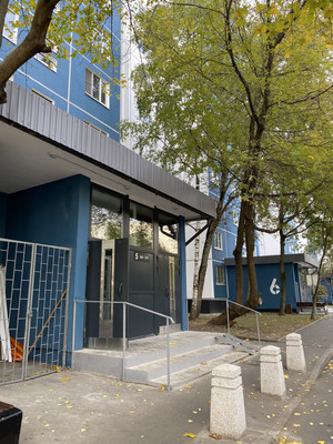 Продам двухкомнатную (2-комн.) квартиру, Маршала Федоренко ул, 10к2, Москва г