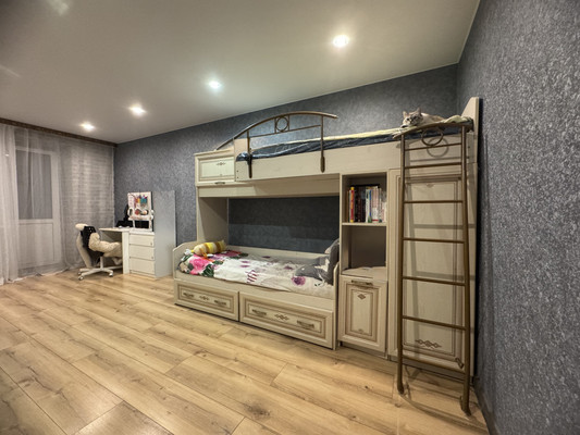 Продам двухкомнатную (2-комн.) квартиру, 3-и Бутырки ул, 3к9, Рязань г