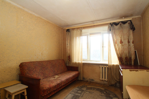 Продам комнату в 4-комн. квартире, Бориса Корнилова ул, 6к2, Нижний Новгород г