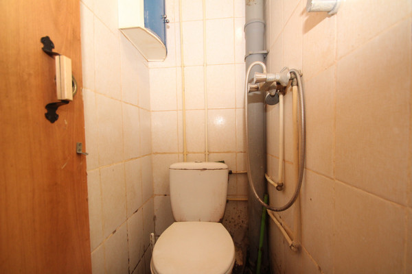 Продам комнату в 4-комн. квартире, Бориса Корнилова ул, 6к2, Нижний Новгород г