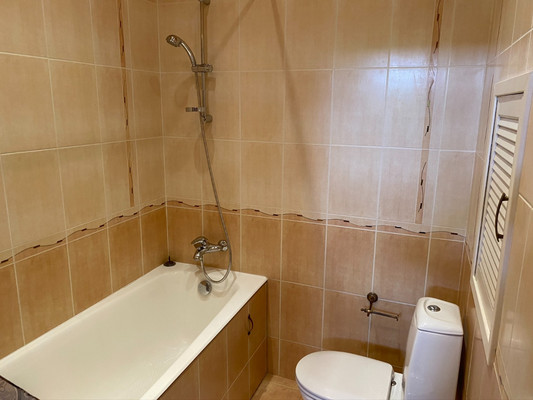 Продам двухкомнатную (2-комн.) квартиру, Соловьиная Роща ул, 9, Москва г