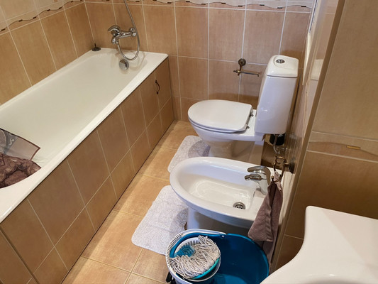 Продам двухкомнатную (2-комн.) квартиру, Соловьиная Роща ул, 9, Москва г