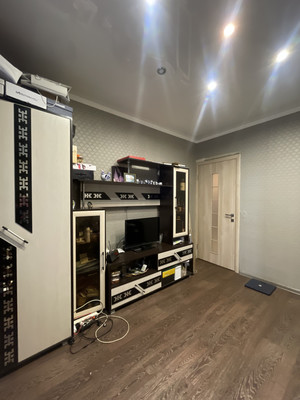 Продам трехкомнатную (3-комн.) квартиру, Геологическая ул, 4, Липецк г