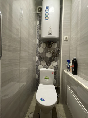 Продам трехкомнатную (3-комн.) квартиру, Геологическая ул, 4, Липецк г