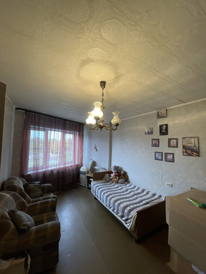 Продам трехкомнатную (3-комн.) квартиру, Геологическая ул, 4, Липецк г