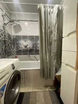 Продам трехкомнатную (3-комн.) квартиру, Геологическая ул, 4, Липецк г