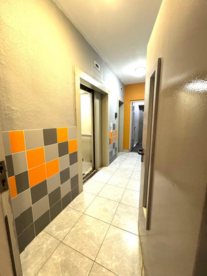 Продам трехкомнатную (3-комн.) квартиру, Южная ул, 25, Дрожжино рп