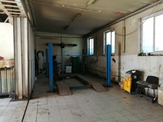 Продам мойку 556,1 м2, Никитинская ул, 12 Б, Москва г