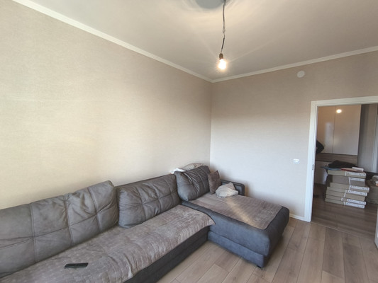 Сдам трехкомнатную (3-комн.) квартиру, Ясная ул, 15, Янино-1 гп