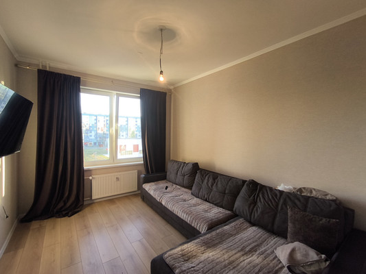 Сдам трехкомнатную (3-комн.) квартиру, Ясная ул, 15, Янино-1 гп