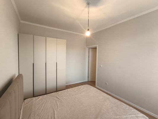 Сдам трехкомнатную (3-комн.) квартиру, Ясная ул, 15, Янино-1 гп