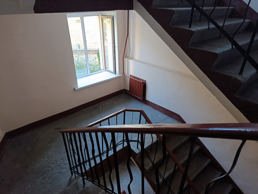 Продам трехкомнатную (3-комн.) квартиру, Бринько пер, 4А, Санкт-Петербург г