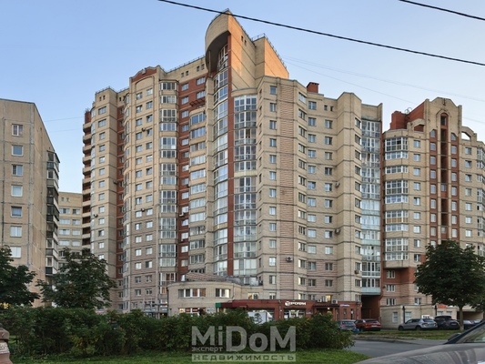 Сдам трехкомнатную (3-комн.) квартиру, Ильюшина ул, 8, Санкт-Петербург г