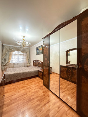 Продам трехкомнатную (3-комн.) квартиру, Хмельницкого ул, 39А, Нальчик г