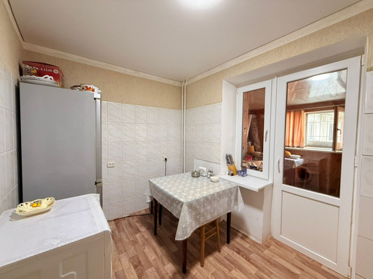 Продам двухкомнатную (2-комн.) квартиру, Тарчокова ул, 50, Нальчик г