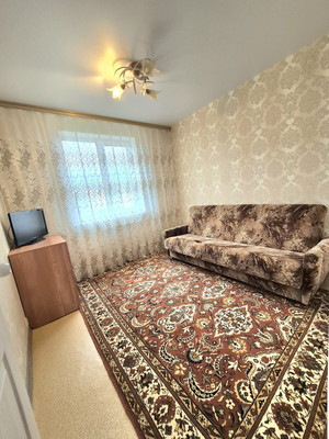 Продам трехкомнатную (3-комн.) квартиру, Чапаева ул, 118, Воронеж г