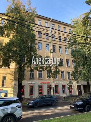 Продам трехкомнатную (3-комн.) квартиру, Александра Матросова ул, 14, Санкт-Петербург г