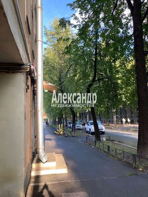 Продам трехкомнатную (3-комн.) квартиру, Александра Матросова ул, 14, Санкт-Петербург г