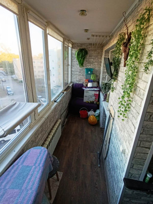 Продам двухкомнатную (2-комн.) квартиру, Солнечный городок мкр, 3, ЛМС п